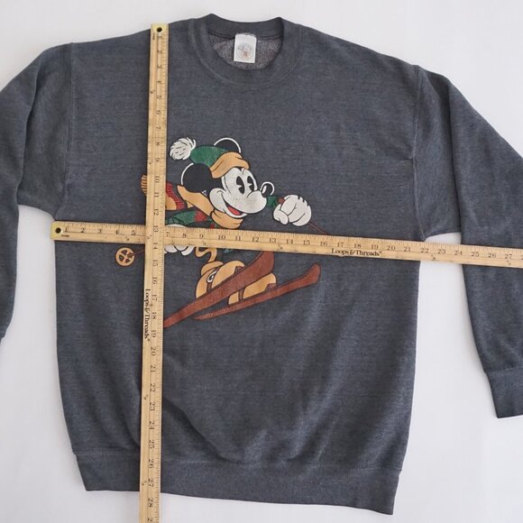 Vintage Mickey & Co Sweatshirt Gray Ski Graphic Disney Pullover 90s Cartoon L - Picture 4 of 12